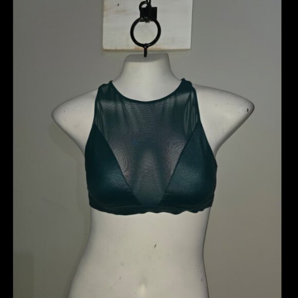 Bundled Lot of 4 Namebrand Sports Bras Size Small ~~ Some NWT - Picture 2 of 13